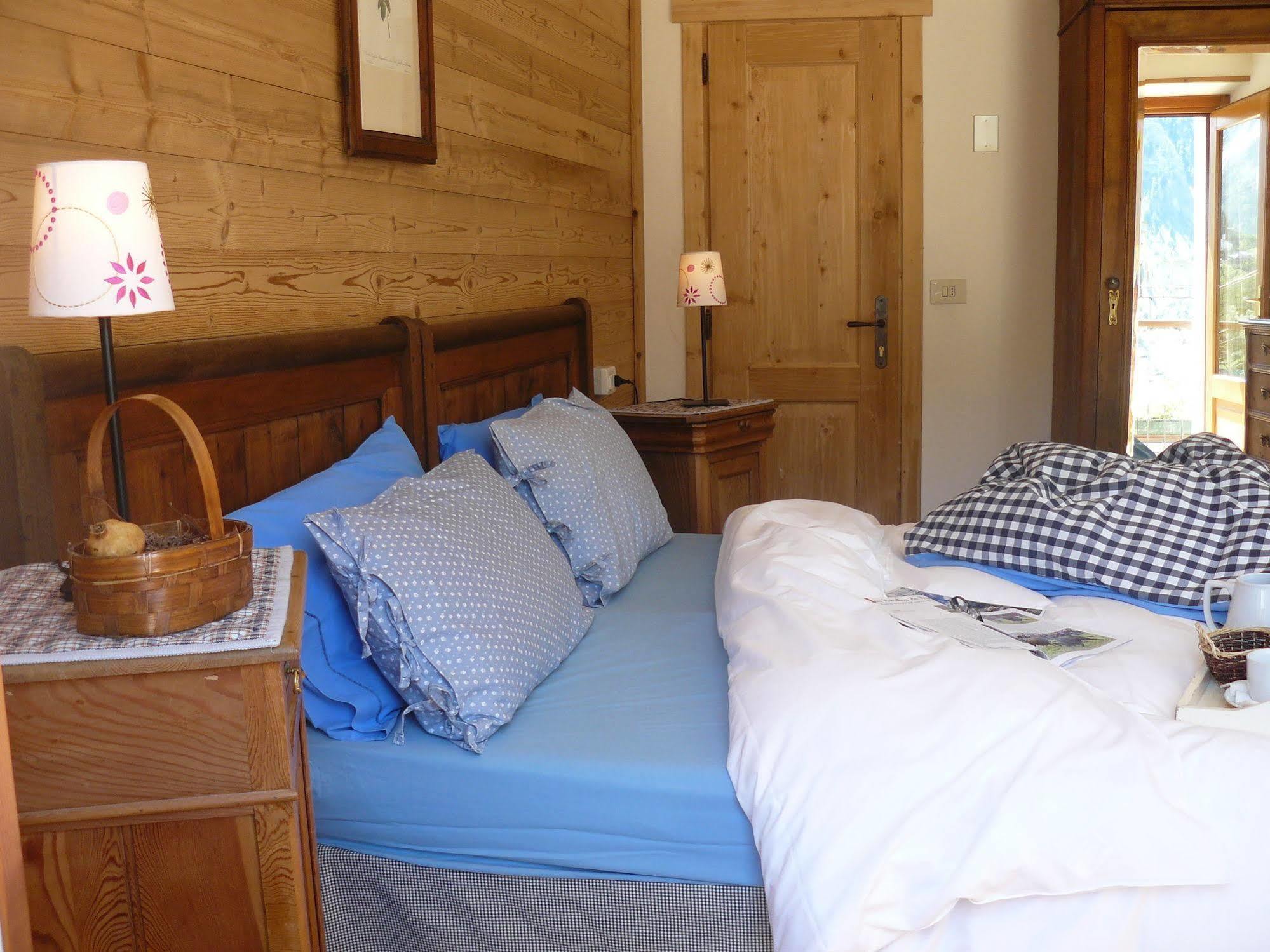 Hotel Funivia Courmayeur Exterior photo