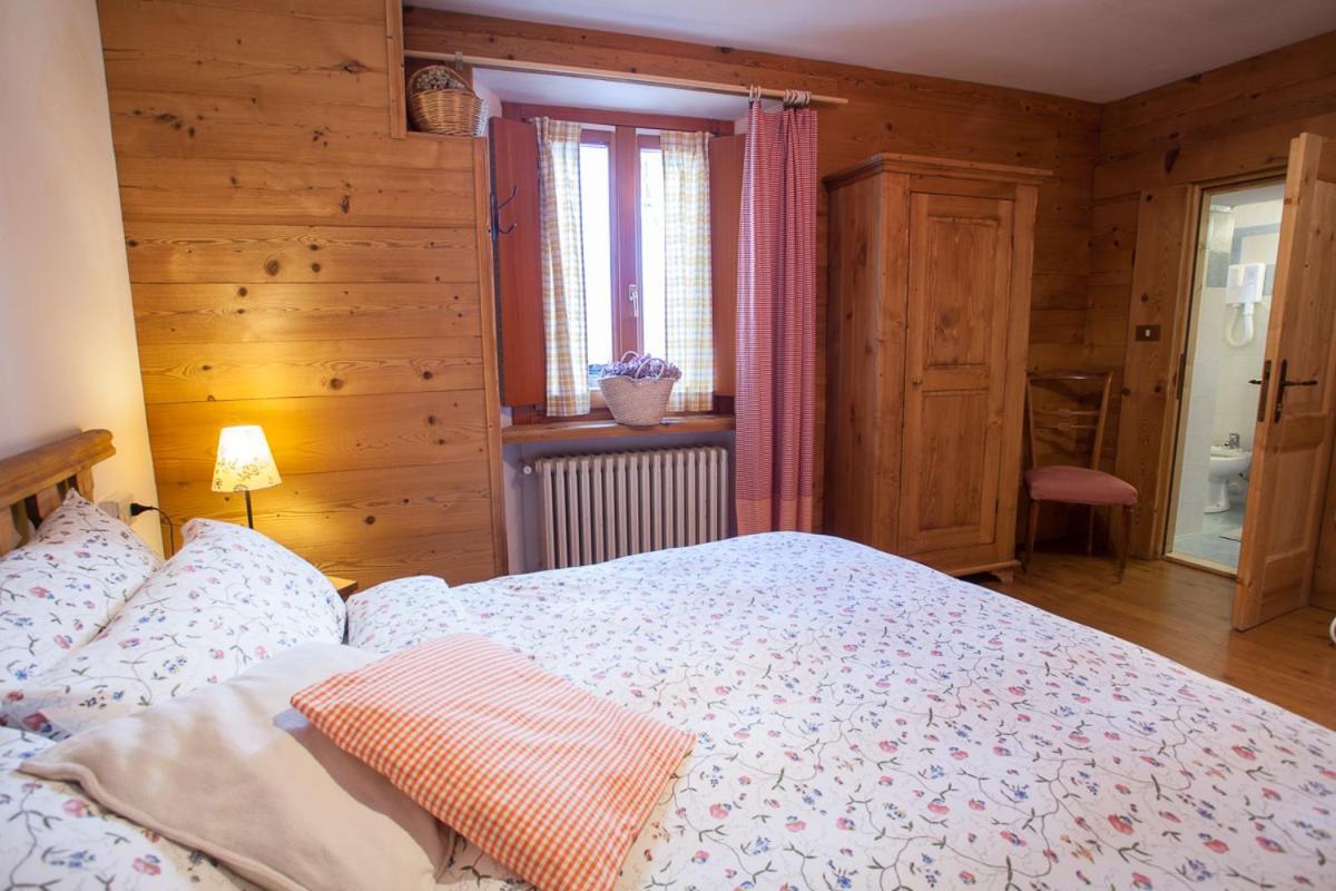 Hotel Funivia Courmayeur Exterior photo